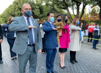 Sesión solemne y desfile conmemorativo del 378 aniversario de la fundación de Salvatierra, Dip. Jorge Ortiz Ortega.