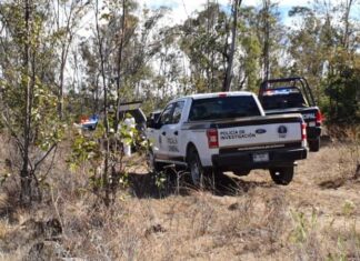 Dentro de un taxi fue dejado un hombre asesinado y con huellas de violencia en Morelia.