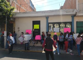 Asociación ADDI se manifestó en domicilio de la zona centro de Salamanca
