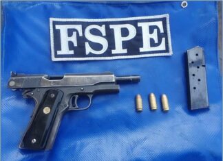 FSPE detuvieron a un sujeto armado en Salamanca; en Villagran se aseguro otra arma de fuego.