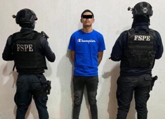 FSPE detuvieron en Pénjamo a cinco personas con armas y droga.