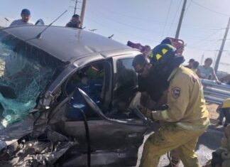 Un policía de Silao murió después de chocar el vehículo en el que viajaba en la carretera Silao- Guanajuato.