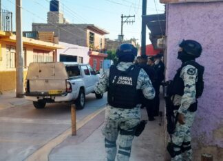 Investigan asesinato de un hombre al interior de una tienda de abarrotes en la colonia Morelos, en León.
