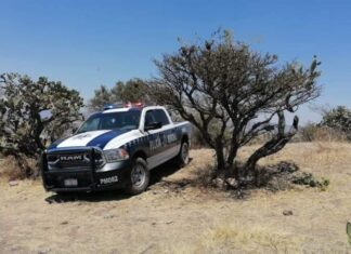 Encuentran cuerpo sepultado con unas piedras en un lote de Ka colonia Satélite, en Morelia.