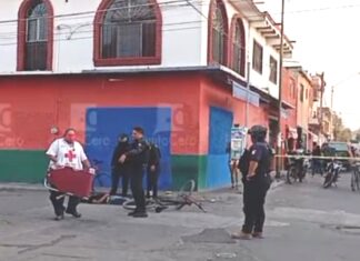 Dos ciclistas fueron atacados a balazos en la colonia San Pedro en Salamanca; uno de ellos murió en el lugar de los hechos.