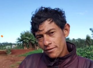 Hombre denuncia en televisión que lo quieren matar por «ser guapo»