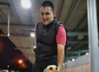 REGRESA KIARA CON SU DUEÑO