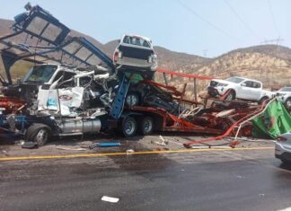 Se registra choque entre dos camiones en la autopista #SigloXXI