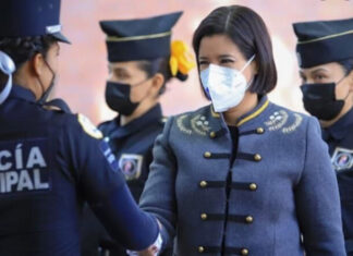 Funcionaria revela que desde los C4 en municipios se filtra información a delincuentes para asesinar a policías