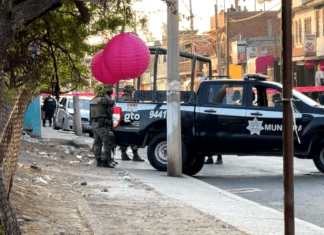 Comandante de la Policía de Irapuato fue asesinado a balazos al interior de su vehículo.