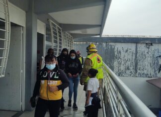 Protección civil atendió reporte de una explosión en la primaria Raúl Bailleres en Silao
