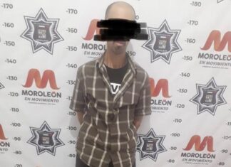 Detiene policía de Moroleon a un sujeto con un arma de fuego.