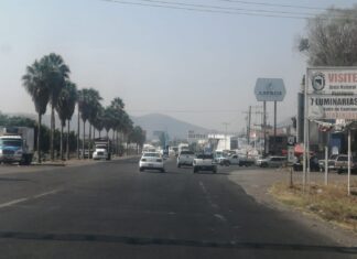 Realizan estudios de tráfico vehícular en Valle de Santiago.