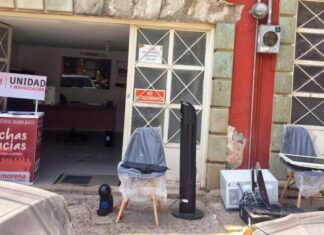 Por incumplimiento a una ex trabajadora, embargan oficinas de MORENA en la ciudad de Guanajuato.