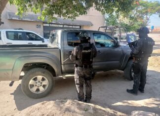 POLICÍA RECUPERA MERCANCÍA Y CINCO VEHÍCULOS CON REPORTE DE ROBO EN CELAYA.