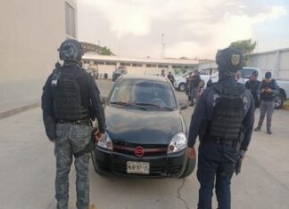 TRES VEHÍCULOS SON RECUPERADOS Y DOS HOMBRES DETENIDOS POR LA POLICÍA