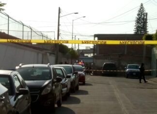 Agreden a balazos a un hombre a fuera de la escuela primaria Rubén M. Campo en Celaya