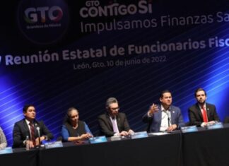 Gobierno de Guanajuato implementa estrategias con 46 municipios para fortalecer finanzas.