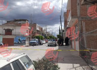 Agreden a balazos a pareja en la colonia La Piscina, en León; ambos fueron trasladados graves para su atención médica.