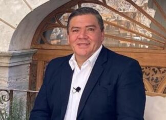 Dueño y contuctor de TV 8 en Guanajuato Capital deberá pagar 100 mil pesos a activista por daño moral.
