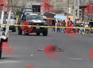 Ejecutan a una mujer en la colonia La Loma, en Valle de Santiago, está mañana.