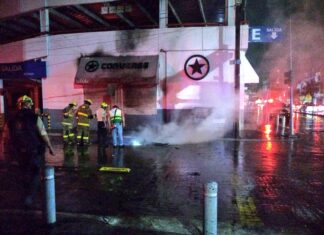 Incendio subterráneo por corto circuito en León