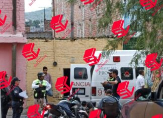 Motociclista atropella a una persona y huye; en la colonia La Joya de Yuriria.