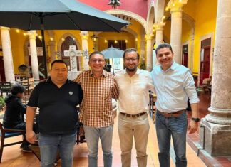 MORENA recibe a priístas que abandonan el barco priísta en pleno naufragio.