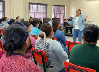 Realizan pláticas y actividades recreativas en escuelas de Salvatierra.
