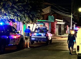 Asesinan a dos hombres al interior de un negocio de mariscos en la colonia Barrio de San Miguel en León