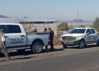 Abandonan cadáver con una bolsa en la cabeza junto a un camino en Álvaro Obregón Mich.