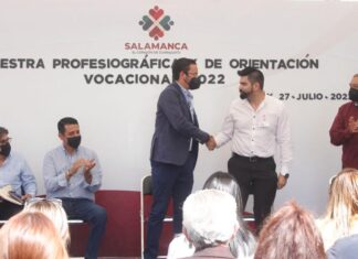 Contribuye Gobierno Municipal en la promoción de oferta educativa para jóvenes.