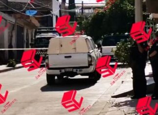 Ataque armado en un domicilio dela colonia Rivera de la Presa en León, dejo un saldo de un muerto y dos heridos graves.