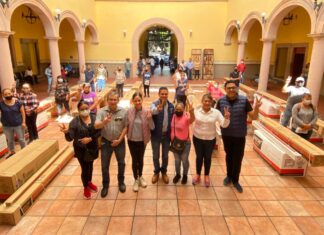 Se benefician familias de Salvatierra con calentadores solares a bajos costos