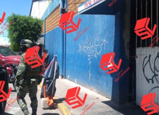 Lesionan a balazos a un hombre en el.mercado de Cañitos, en el barrio de SANTIAGUITO en Celaya.