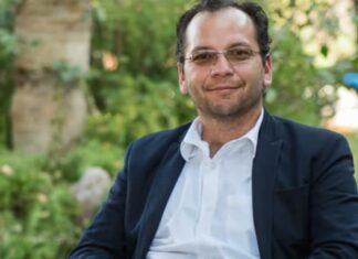 Investigador de la UG participa en importante convención científica en Grecia.