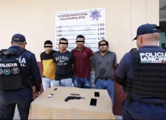 Detiene Policía Municipal de Salamanca a cuatro presuntos asaltantes.