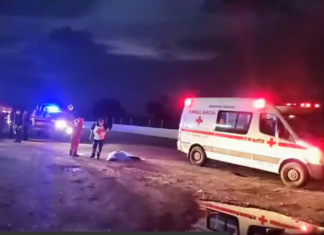 Un hombre murió atropellado por un vehículo en el libramiento Valle- Celaya, en Salamanca.