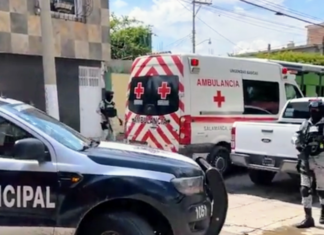 Un hombre fue atacado a balazos en la calle Coroneo, del fraccionamiento del Parque, en Salamanca.