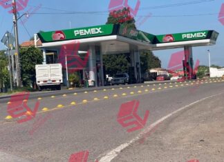 Sujetos abordo de un vehículo intentaron quemar una gasolinera en Tarimoro; Fiscalía ya investiga el incidente.