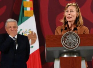 Tatiana Clouthier, Secretaria de Economía, renunció al cargo.
