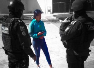 𝗠𝘂𝗷𝗲𝗿 𝗿𝗲𝗰𝗶𝗯𝗲 𝗶𝗻𝘁𝗲𝗻𝘁𝗼 𝗱𝗲 𝗲𝘅𝘁𝗼𝗿𝘀𝗶𝗼́𝗻, le pidieron 300 mil pesos por integridad física de su hija, en Pénjamo.