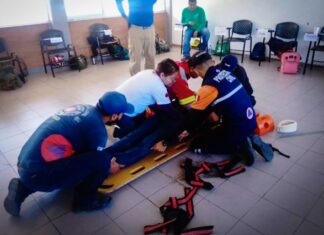 Capacitan a personal de Protección Civil en Pénjamo.