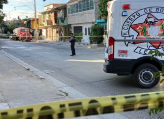 Ejecutan a motociclista en la colonia María Dolores en León.