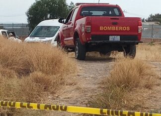 Localizan el cuerpo sin vida de una persona semienterrado en la colonia Villas en Celaya.