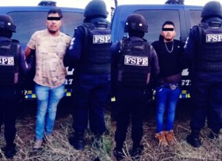 Capturan elementos de las FSPE en ValleDeSantiago a cuatro hombres armados.