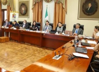 Investigan a ex funcionarios de León, Guanajuato, por presunto abuso de funciones.