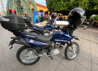 ENTREGA DE MATERIALES A LA COORDINACIÓN DE TRANSITO