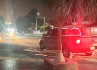 Ataque armado en un carro de tacos en la colonia Bellavista, dejo un saldo de tres muertos y un lesionado grave.