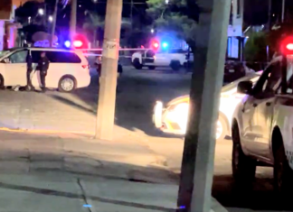 Un hombre fue asesinado al interior de la camioneta que conducia en la colonia Bellavista, en Salamanca.